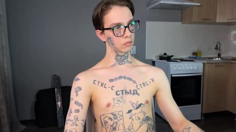 Snapshot of anahori_simon chatting on December 14, 2024, 6:02 am simon online show from December 14, 2024, 6:02 am