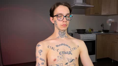 Snapshot of anahori_simon chatting on December 22, 2024, 6:15 pm simon online show from December 22, 2024, 6:15 pm