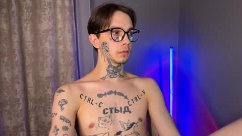 Snapshot of anahori_simon chatting on January 8, 2025, 8:50 pm simon online show from January 8, 2025, 8:50 pm