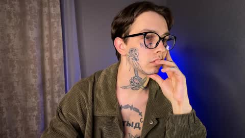 Snapshot of anahori_simon chatting on January 18, 2025, 7:04 pm simon online show from January 18, 2025, 7:04 pm