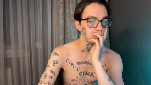 Snapshot of anahori_simon chatting on February 7, 2025, 9:37 pm simon online show from February 7, 2025, 9:37 pm