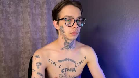 Snapshot of anahori_simon chatting on February 10, 2025, 9:04 pm simon online show from February 10, 2025, 9:04 pm