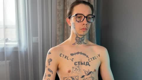 Snapshot of anahori_simon chatting on February 11, 2025, 11:43 am simon online show from February 11, 2025, 11:43 am