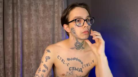 Snapshot of anahori_simon chatting on February 18, 2025, 5:53 pm simon online show from February 18, 2025, 5:53 pm