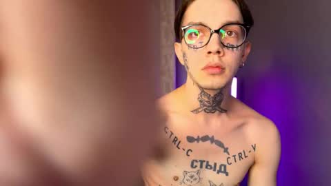 Snapshot of anahori_simon chatting on March 8, 2025, 10:13 pm simon online show from March 8, 2025, 10:13 pm