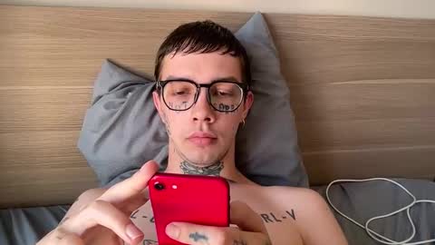 Snapshot of anahori_simon chatting on February 20, 2026, 1:35 am simon online show from February 20, 2026, 1:35 am