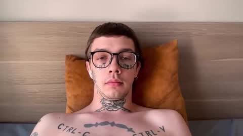 Snapshot of anahori_simon chatting on March 1, 2026, 2:02 am simon online show from March 1, 2026, 2:02 am