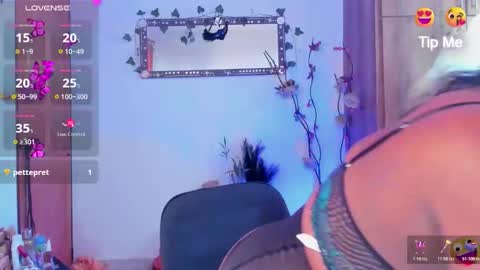 anai_valentinex online show from February 3, 2026, 3:17 pm