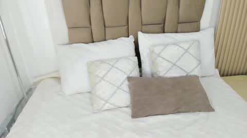 Snapshot of anais_adams chatting on November 14, 2025, 11:31 am Anais online show from November 14, 2025, 11:31 am