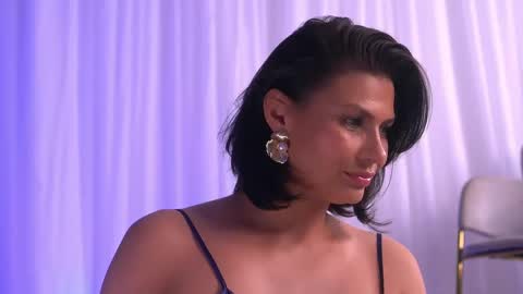 Anais online show from May 19, 2026, 3:46 am