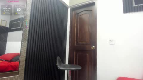 Analia smith online show from October 4, 2025, 3:26 am