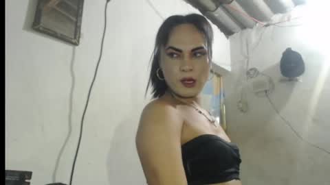 Analia smith online show from May 16, 2026, 2:05 pm