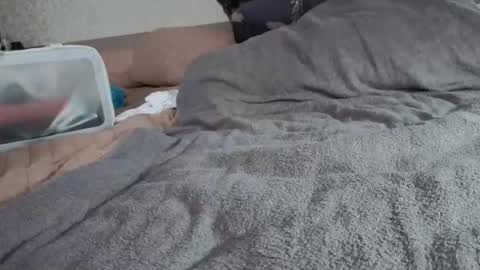 anallsweet online show from February 15, 2026, 5:59 am