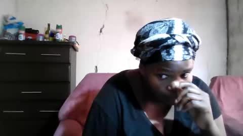 analslut1987 online show from November 28, 2025, 7:11 am