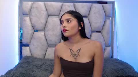 analymilles online show from October 21, 2025, 7:58 pm