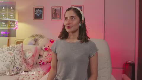 Ana Mara Botero online show from September 13, 2025, 12:21 am