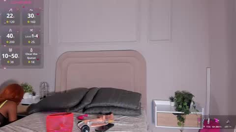 anamonroee online show from September 20, 2025, 6:20 pm