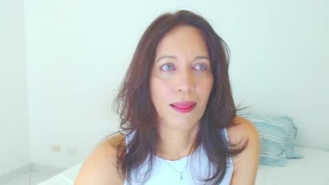 Snapshot of anapereira12 chatting on April 25, 2026, 4:48 pm anapereira12 online show from April 25, 2026, 4:48 pm