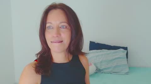 Snapshot of anapereira12 chatting on May 6, 2026, 4:23 pm anapereira12 online show from May 6, 2026, 4:23 pm