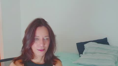 Snapshot of anapereira12 chatting on May 14, 2026, 3:52 pm anapereira12 online show from May 14, 2026, 3:52 pm