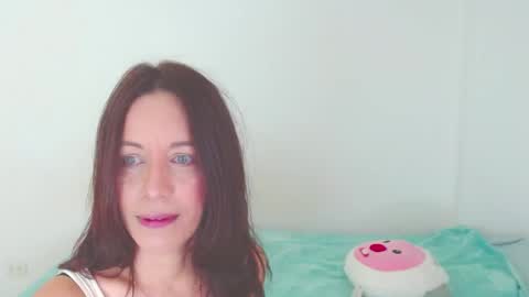 Snapshot of anapereira12 chatting on May 31, 2026, 5:31 pm anapereira12 online show from May 31, 2026, 5:31 pm