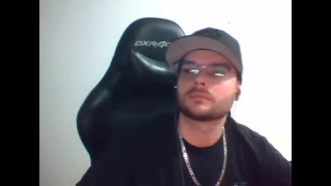 anarchyy1994 online show from March 27, 2026, 8:20 am