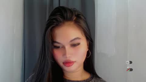 Snapshot of anaruru_ chatting on April 18, 2026, 7:51 pm ANA online show from April 18, 2026, 7:51 pm