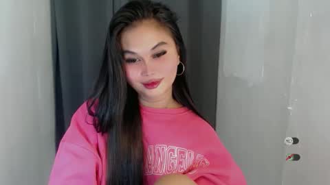 Snapshot of anaruru_ chatting on May 2, 2026, 4:34 pm ANA online show from May 2, 2026, 4:34 pm