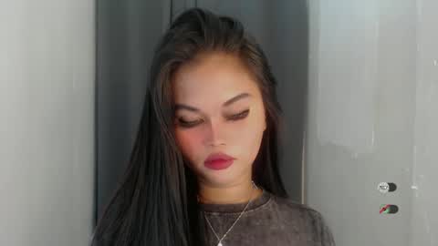Snapshot of anaruru_ chatting on May 24, 2026, 1:27 pm ANA online show from May 24, 2026, 1:27 pm