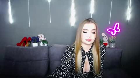 Snapshot of anastacyyellig chatting on April 17, 2026, 1:30 am anastacyyellig online show from April 17, 2026, 1:30 am