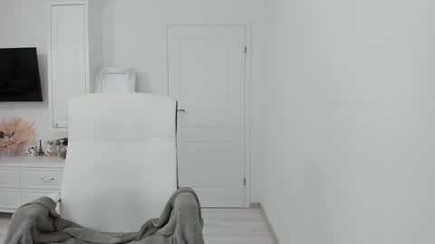 Andreea online show from January 13, 2025, 8:58 am