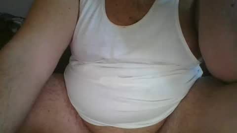 Snapshot of andellus chatting on March 8, 2025, 11:37 am andellus online show from March 8, 2025, 11:37 am