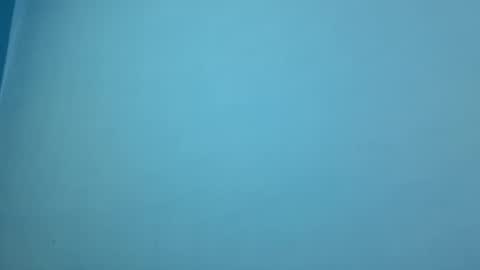 Snapshot of andemax chatting on November 18, 2025, 6:40 am And 16.8 online show from November 18, 2025, 6:40 am