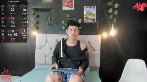 Ander online show from April 21, 2026, 8:23 pm