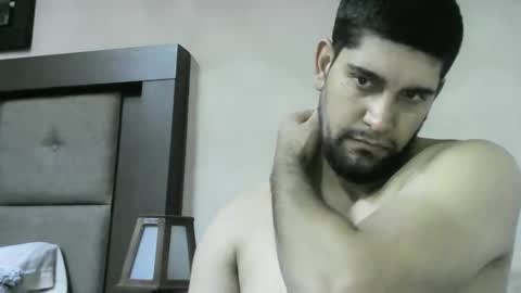 ander_sol online show from January 16, 2025, 3:02 am