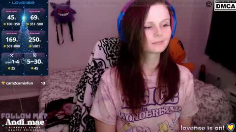 Snapshot of andi_mae chatting on December 24, 2024, 6:22 am Andi online show from December 24, 2024, 6:22 am