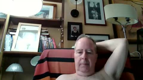 andre6045 online show from April 8, 2026, 7:03 pm
