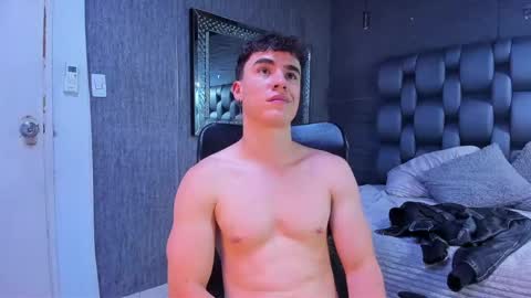 Andre Parker online show from January 5, 2025, 2:06 am