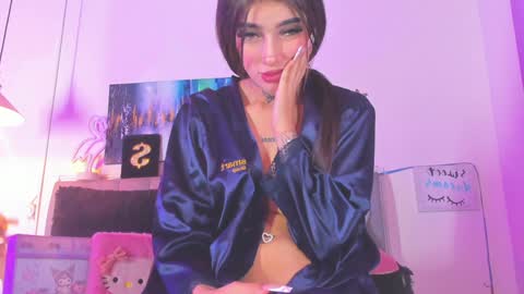 Snapshot of andrea_flow chatting on December 31, 2024, 10:37 am Andrea online show from December 31, 2024, 10:37 am