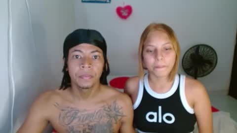 andrea_jose online show from December 29, 2024, 3:22 am