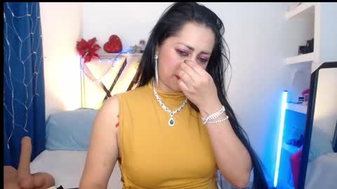 Snapshot of andrea_sexx_ chatting on December 17, 2025, 10:49 pm Andrea online show from December 17, 2025, 10:49 pm