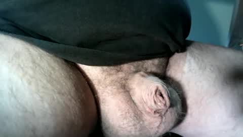 Andreas40CC online show from May 16, 2026, 11:20 am
