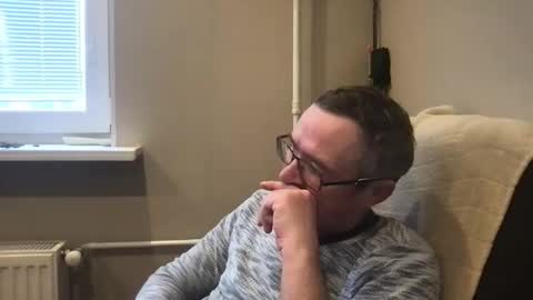 andreass60 online show from December 5, 2025, 9:18 am