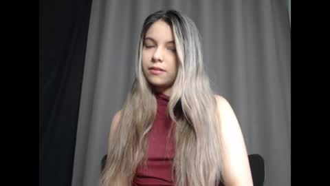 Snapshot of andreau_19 chatting on June 19, 2026, 1:37 pm andreau 19 online show from June 19, 2026, 1:37 pm