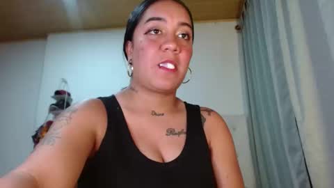 Snapshot of andrebigboobs chatting on March 11, 2025, 12:33 am Andre online show from March 11, 2025, 12:33 am