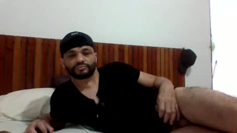 Snapshot of andreloko123 chatting on December 3, 2024, 7:00 pm andreloko123 online show from December 3, 2024, 7:00 pm