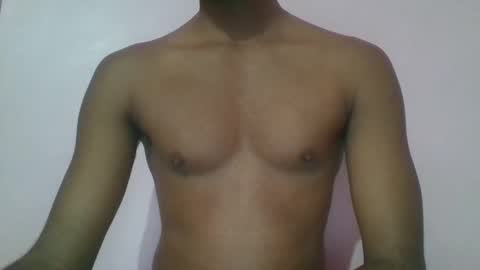 Snapshot of andres01_ chatting on March 14, 2026, 2:55 pm andres01_ online show from March 14, 2026, 2:55 pm