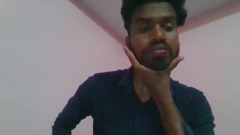 Snapshot of andres01_ chatting on April 4, 2026, 2:14 pm andres01_ online show from April 4, 2026, 2:14 pm