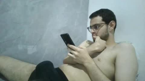 andres129494 online show from May 2, 2026, 8:03 pm