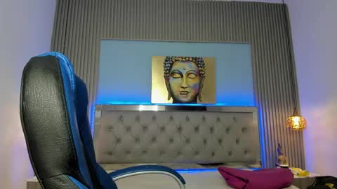 IM ANDRES online show from May 4, 2026, 3:13 am